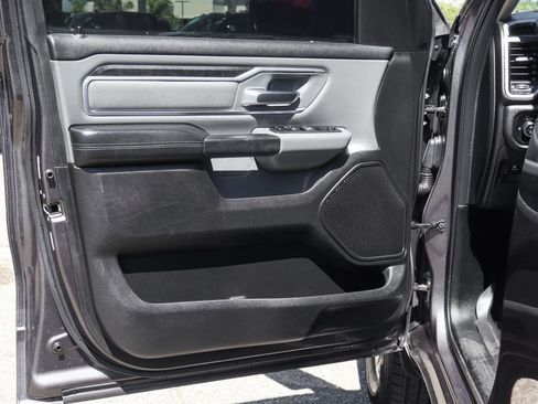 Used 2019 RAM 1500 Big Horn AWD/4WD image 18
