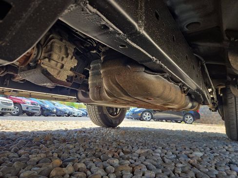 Used 2004 Toyota 4Runner Sport AWD/4WD image 13