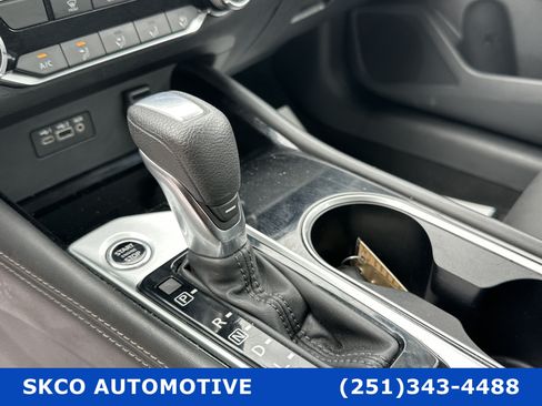 Used 2023 Nissan Altima 2.5 SV FWD image 23