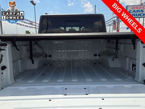 Used 2022 Jeep Gladiator Mojave AWD/4WD image 29