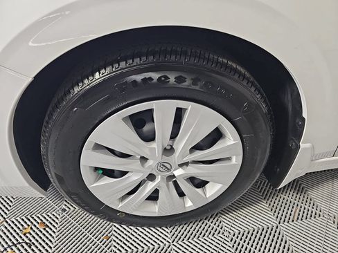 Certified 2025 Nissan Sentra S FWD image 10