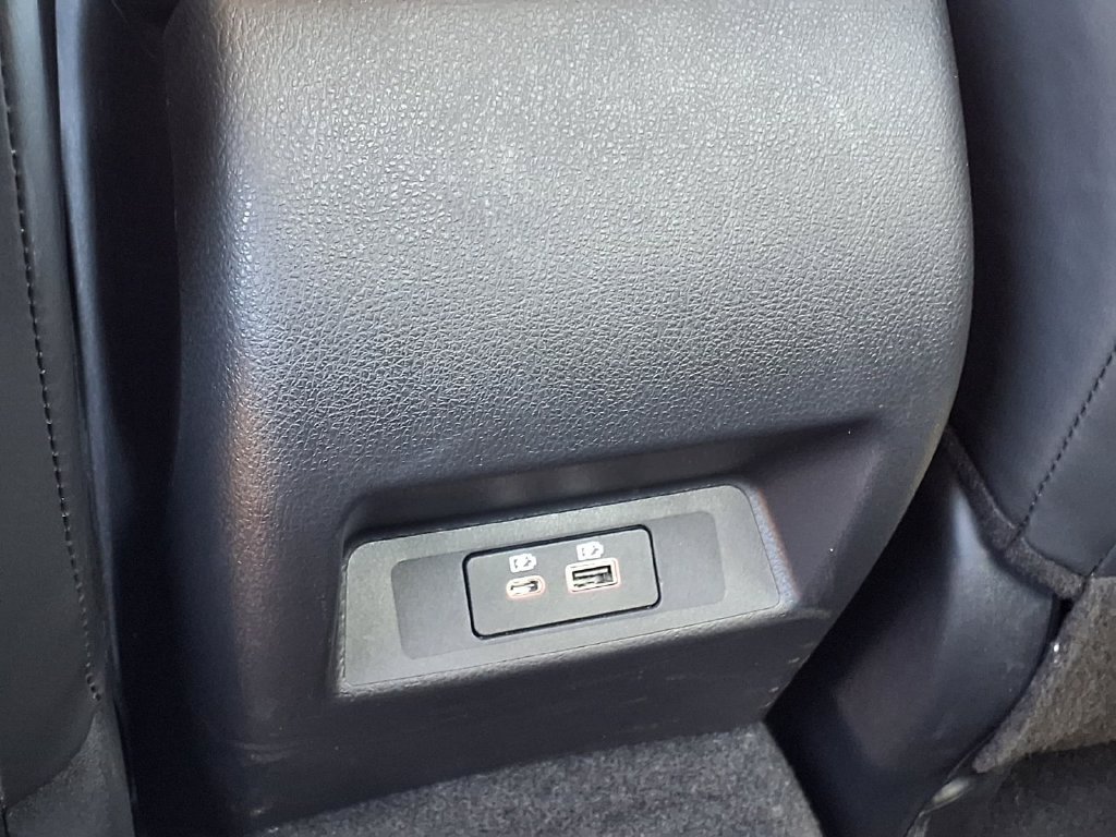 Certified 2025 Nissan Altima 2.5 SR FWD image 11