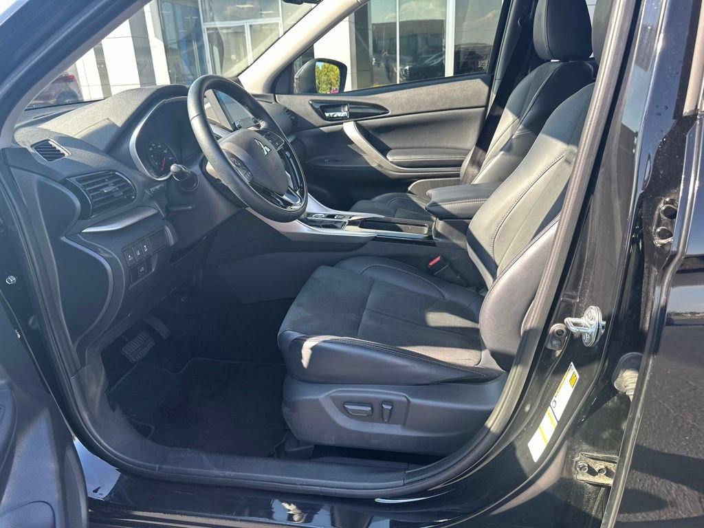 Used 2025 Mitsubishi Eclipse Cross SE AWD/4WD image 6