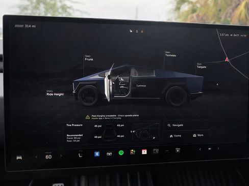 Used 2024 Tesla Cybertruck AWD Crew Cab image 19