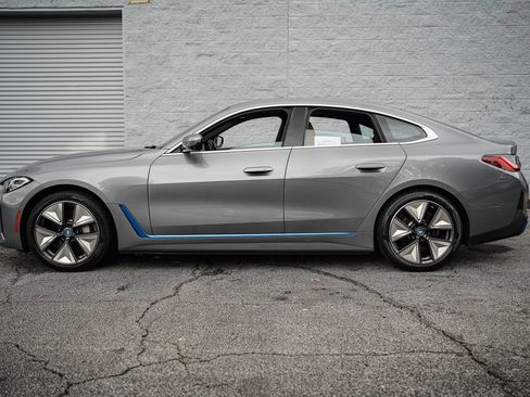 Used 2023 BMW i4 eDrive35 RWD image 9