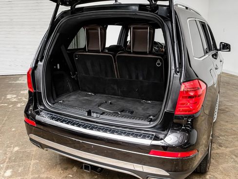 Used 2014 Mercedes-Benz GL 450 4MATIC image 46