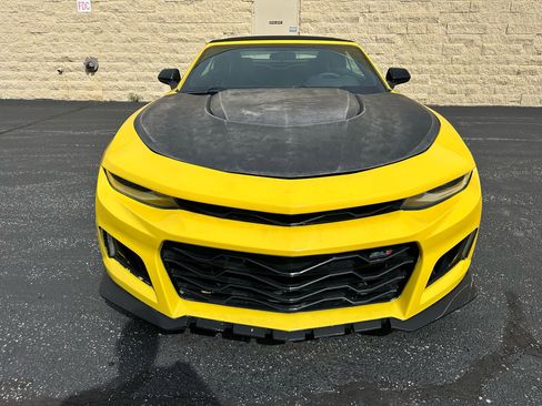 Used 2017 Chevrolet Camaro SS image 26