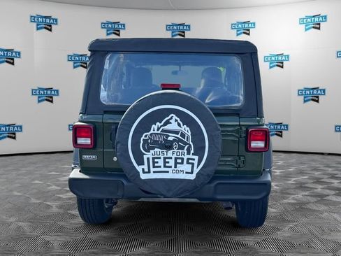 Certified 2021 Jeep Wrangler Sport AWD/4WD image 5