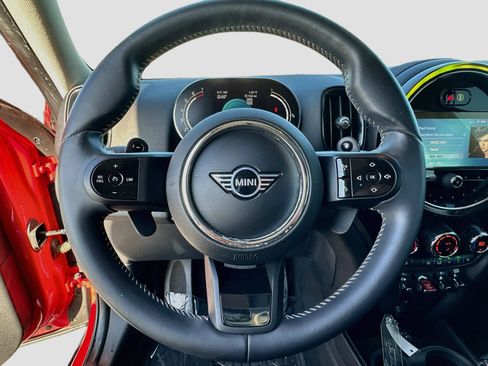 Used 2023 MINI Cooper Countryman S FWD image 11