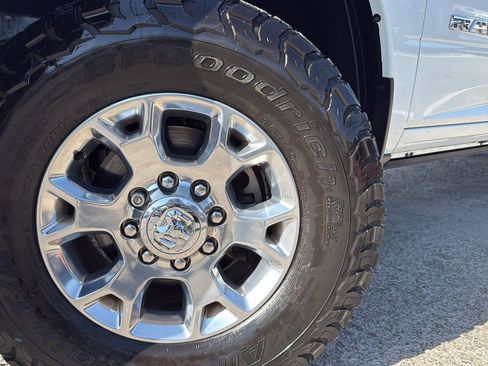 Used 2024 RAM 2500 Laramie w/ Safety Group AWD/4WD image 29