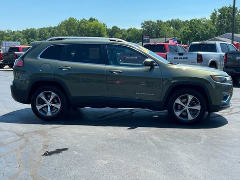 Used 2019 Jeep Cherokee Limited AWD/4WD image 49
