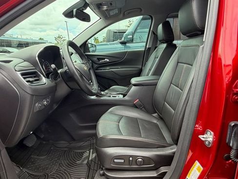 Used 2024 Chevrolet Equinox Premier FWD image 10