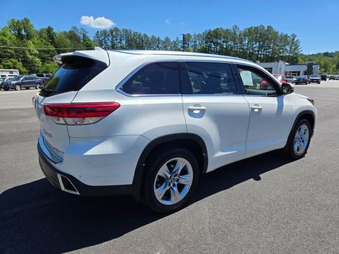 Used 2019 Toyota Highlander Limited AWD/4WD image 8