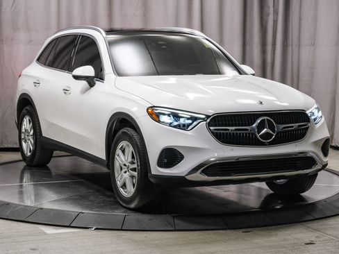 Certified 2023 Mercedes-Benz GLC 300 4MATIC image 5