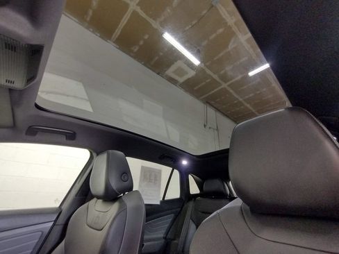 Used 2023 Volkswagen ID.4 Pro S RWD image 21