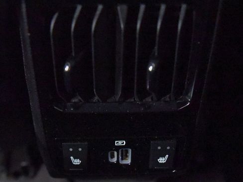 Used 2022 Jeep Compass Trailhawk w/ Trailhawk Elite Group AWD/4WD image 33
