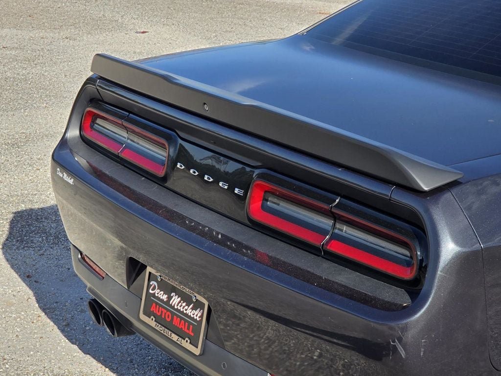 Used 2019 Dodge Challenger R/T w/ Blacktop Package RWD image 21