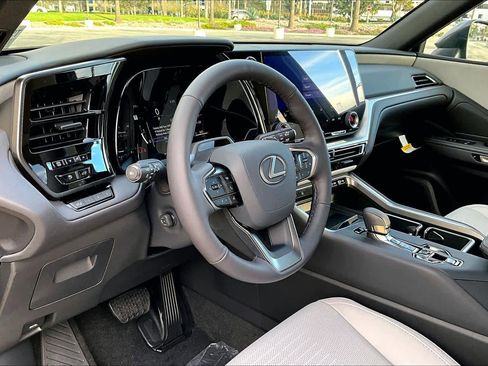 New 2026 Lexus TX 350 FWD image 10