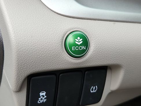 Used 2014 Honda CR-V LX image 25