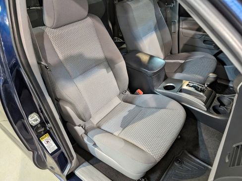 Used 2012 Toyota Tacoma 2WD Access Cab image 32