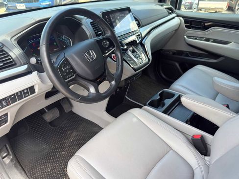 Used 2023 Honda Odyssey Touring image 10