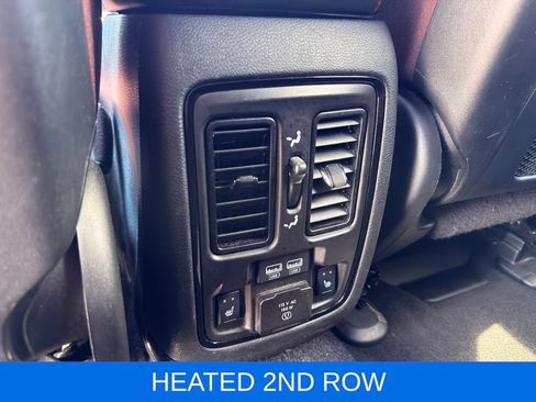Used 2023 Dodge Durango GT AWD/4WD image 6