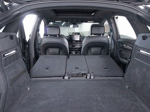 Used 2021 Audi SQ5 Prestige w/ Prestige Package image 44
