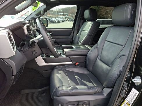 Used 2025 Toyota Tundra Platinum image 13