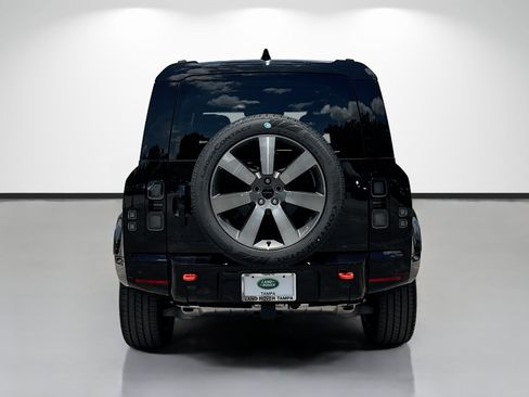 New 2026 Land Rover Defender 110 X AWD/4WD image 4