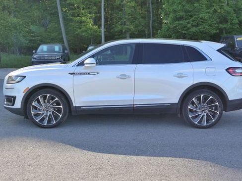 Used 2019 Lincoln Nautilus Reserve w/ Ultimate Package AWD/4WD image 3