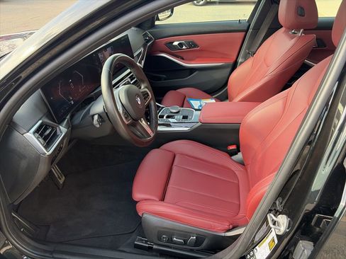 Used 2024 BMW 330i xDrive Sedan w/ M Sport Package AWD/4WD image 11