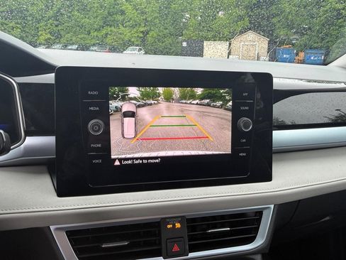 New 2026 Volkswagen Taos SE AWD/4WD image 19