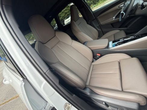 New 2025 Audi Q5 Premium Plus image 28