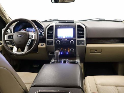 Used 2020 Ford F150 Lariat w/ Equipment Group 502A Luxury AWD/4WD image 6