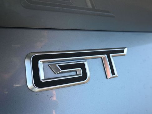 Used 2025 Ford Mustang GT Premium image 15