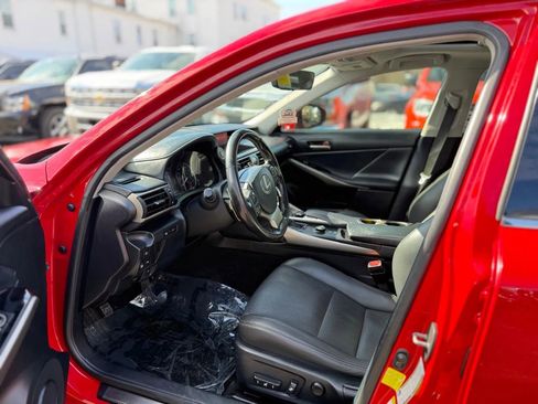 Used 2017 Lexus IS 300 AWD w/ Navigation System Package image 9