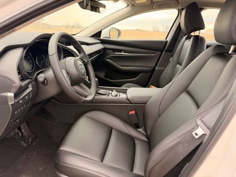 New 2026 MAZDA MAZDA3 2.5 S Sedan w/ Preferred Pkg image 8