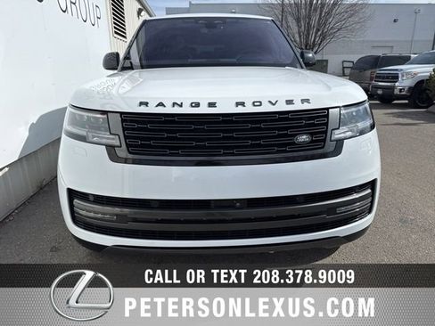 Used 2023 Land Rover Range Rover Long Wheelbase SE image 9