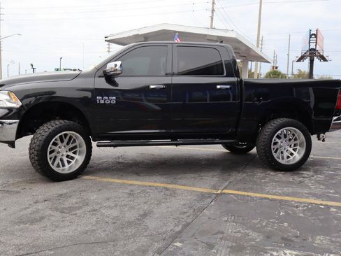 Used 2017 RAM 1500 Big Horn AWD/4WD image 5
