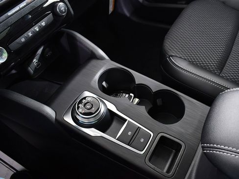 New 2026 Ford Escape SE w/ Class II Trailer Tow Package image 31