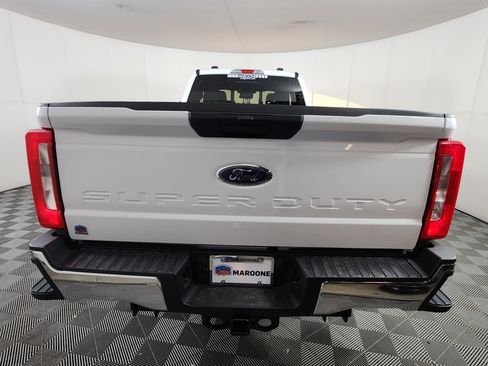 New 2026 Ford F250 XL w/ XL Off-Road Package image 6