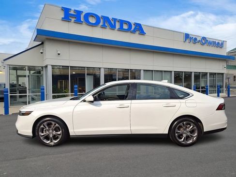 Used 2023 Honda Accord EX image 7