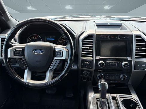 Used 2018 Ford F150 Platinum w/ Equipment Group 701A Luxury AWD/4WD image 28