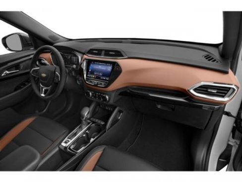 Used 2021 Chevrolet TrailBlazer ACTIV w/ Technology Package image 18