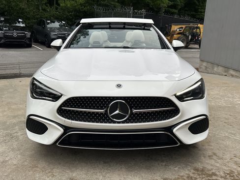 Certified 2025 Mercedes-Benz CLE 300 4MATIC Cabriolet image 5