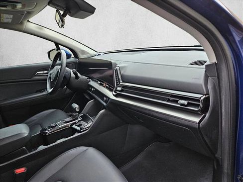 Used 2023 Kia Sportage SX image 23