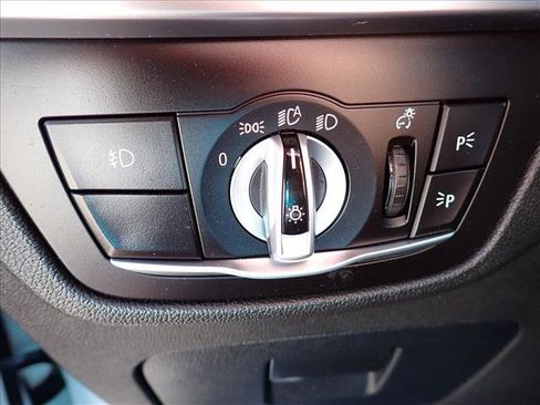 Used 2020 BMW X3 sDrive30i w/ M Sport Package 2 RWD image 18