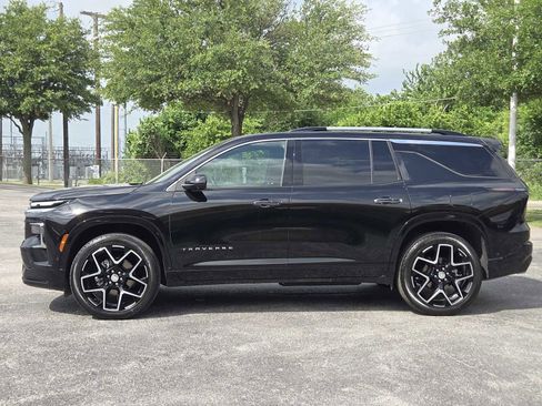 Certified 2025 Chevrolet Traverse High Country AWD/4WD image 4