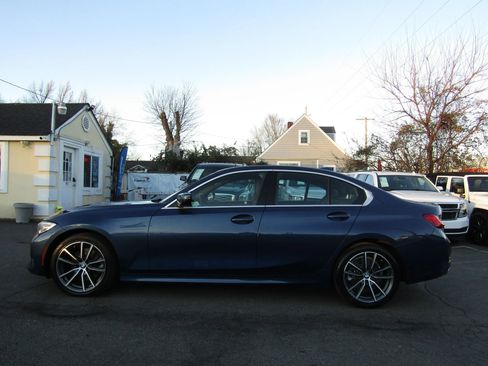 Used 2021 BMW 330i xDrive Sedan w/ Convenience Package image 4