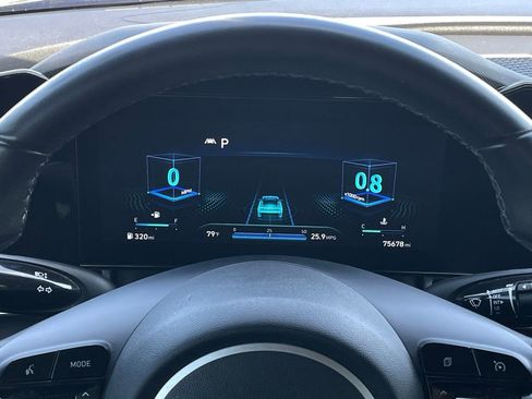 Used 2023 Hyundai Elantra SEL w/ Convenience Package image 14